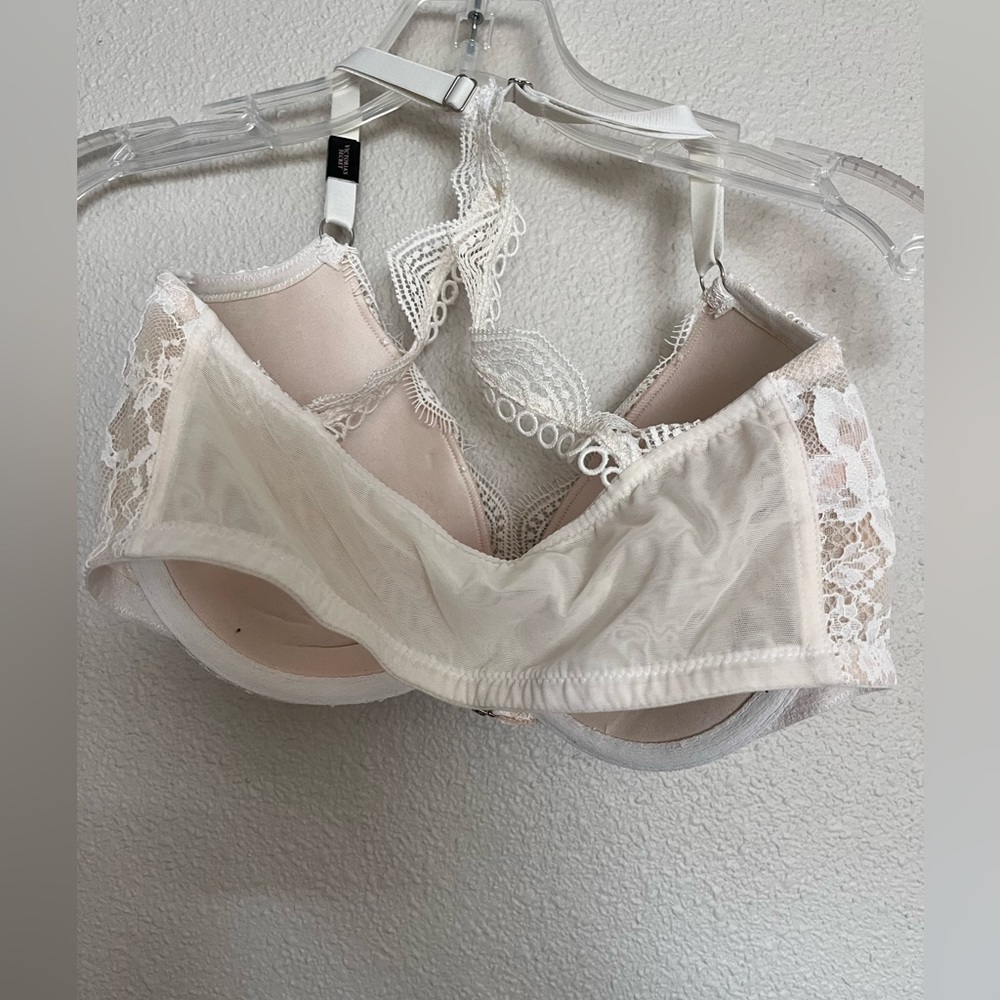 Bra - Picture 2 of 3